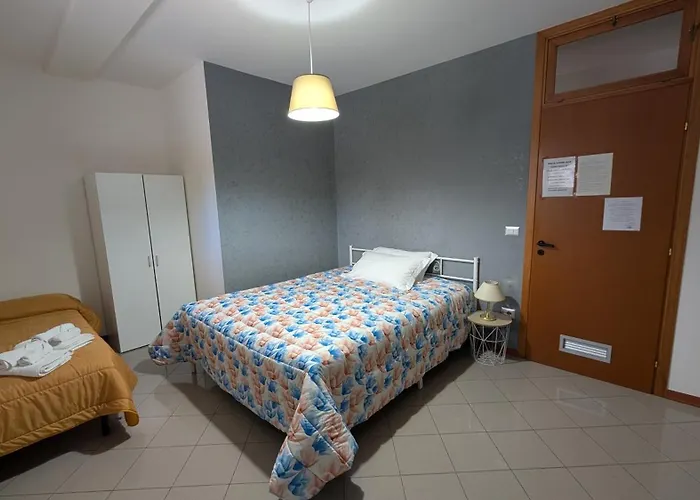 Hotel 3 stelle: White House B&B
